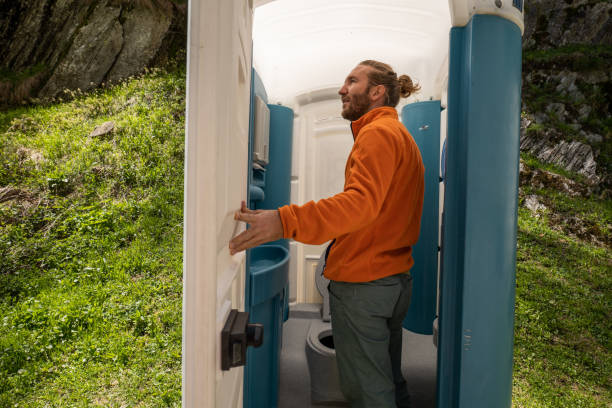 Portable Toilet Options We Offer in Wadsworth, IL